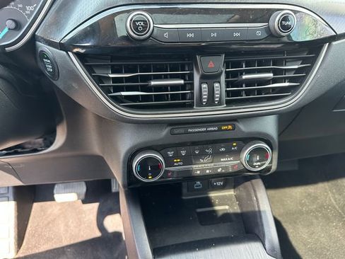 Used 2022 Ford Escape SEL w/ SEL Stealth AWD Package image 24