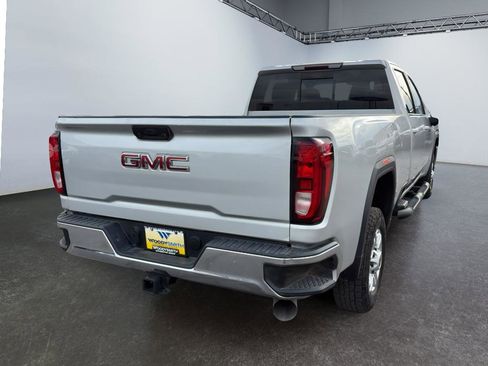 Used 2020 GMC Sierra 2500 SLE w/ SLE Value Package; image 5