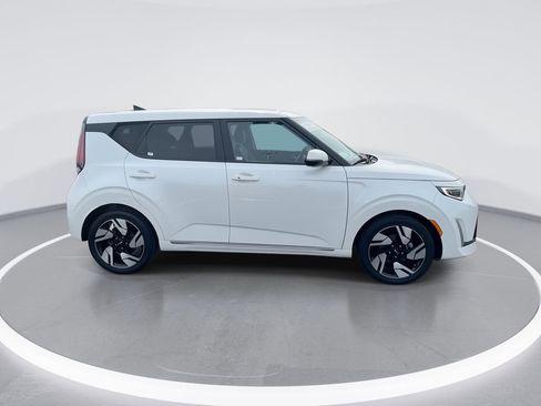 Certified 2024 Kia Soul GT-Line w/ Option Group 020 FWD image 9