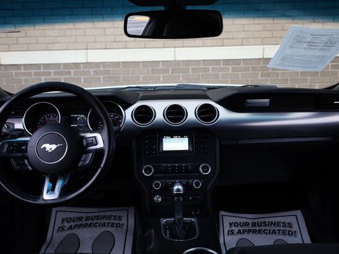 Used 2019 Ford Mustang GT image 22