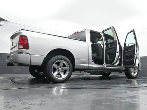 Used 2017 RAM 1500 Express image 73