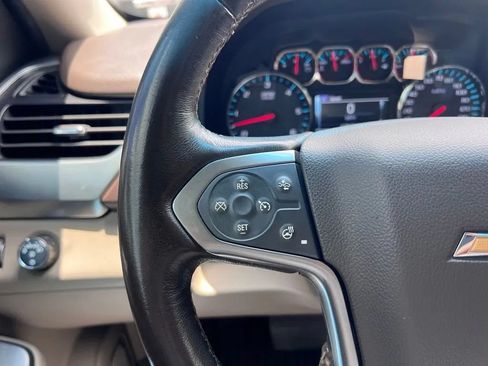 Used 2019 Chevrolet Suburban LT w/ Texas Edition Package RWD image 44