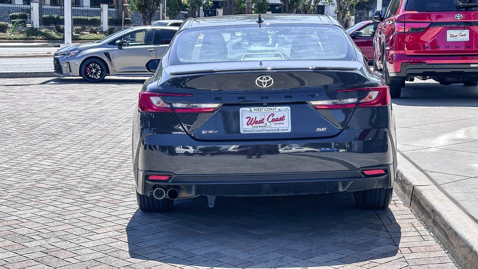 Certified 2025 Toyota Camry SE FWD image 8