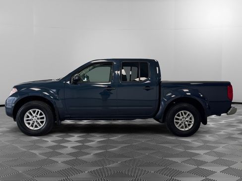 Used 2019 Nissan Frontier SV image 5