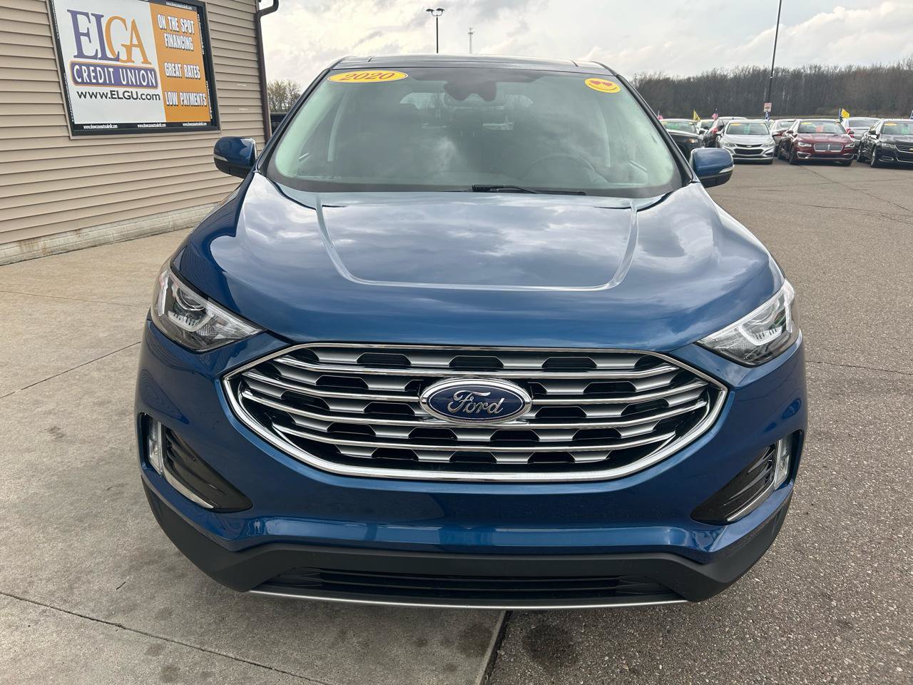 Used 2020 Ford Edge SEL w/ Convenience Package AWD/4WD image 2