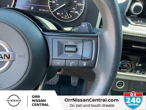 Used 2021 Nissan Rogue SV FWD image 20