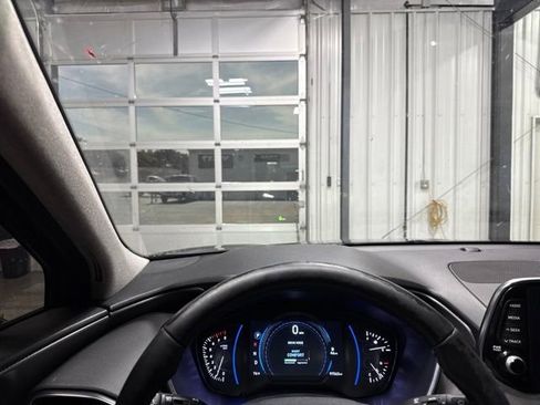 Used 2020 Hyundai Santa Fe Limited AWD/4WD image 8