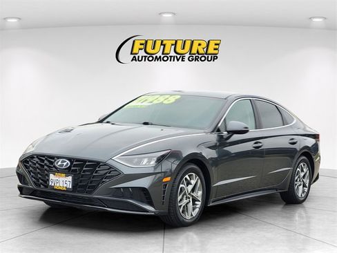 Used 2022 Hyundai Sonata SEL w/ Preferred Accessory Package image 5