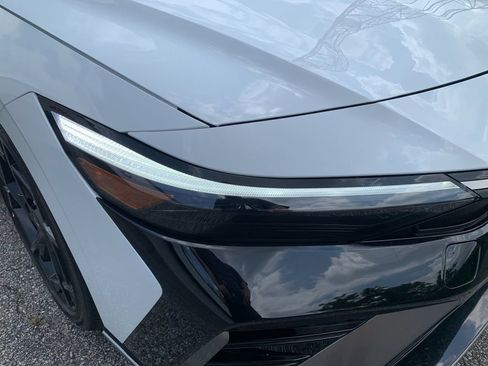 Used 2025 Hyundai Elantra N Line FWD image 34