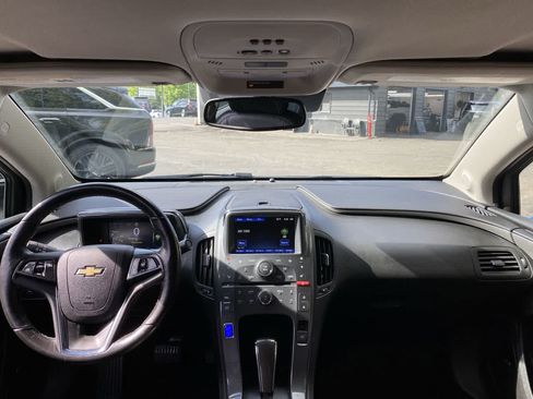 Used 2012 Chevrolet Volt Premium w/ Premium Trim Package FWD image 13