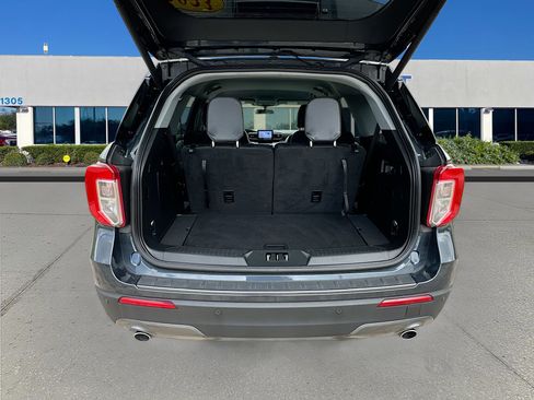 Used 2023 Ford Explorer XLT w/ Equipment Group 202A image 24