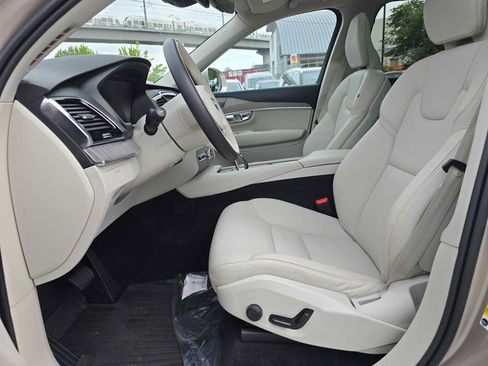 Used 2023 Volvo XC90 B6 Plus w/ Protection Package AWD/4WD image 21