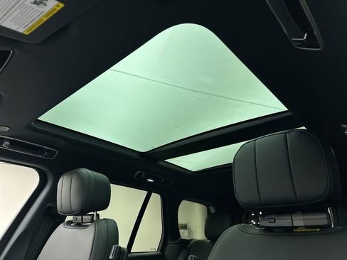 New 2026 Land Rover Range Rover SE AWD/4WD image 19