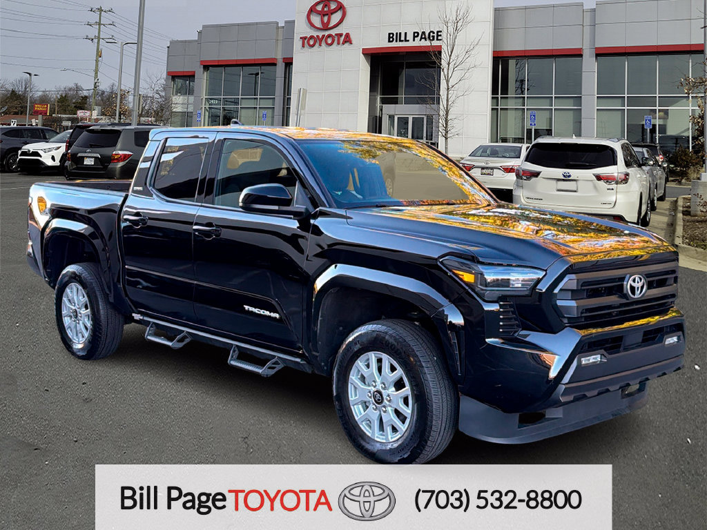 Used 2025 Toyota Tacoma SR5 AWD/4WD image 1