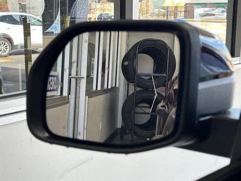 New 2025 Ford Maverick XLT w/ XLT Luxury Package image 20