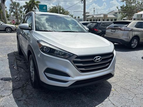 Used 2016 Hyundai Tucson SE FWD image 7