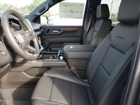 New 2026 GMC Yukon XL Denali w/ Sun & Power Step Package image 19