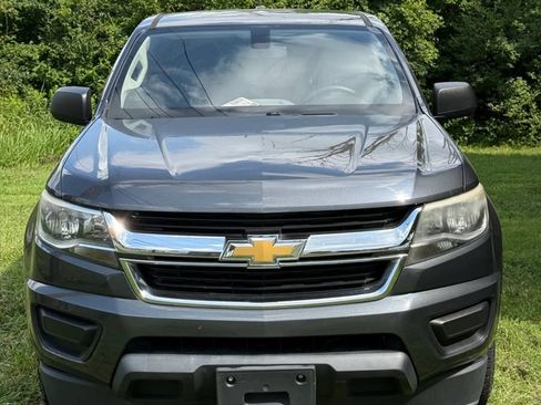 Used 2017 Chevrolet Colorado W/T w/ WT Convenience Package RWD image 1