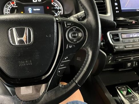 Used 2017 Honda Pilot Elite image 25