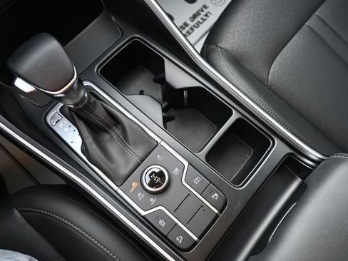 Used 2022 Kia Sorento S w/ Panoramic Sunroof Package image 29