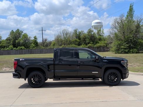 New 2026 GMC Sierra 1500 Elevation w/ Elevation Premium Package image 9