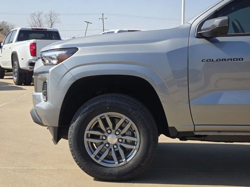 New 2026 Chevrolet Colorado LT w/ LT Convenience Package AWD/4WD image 36