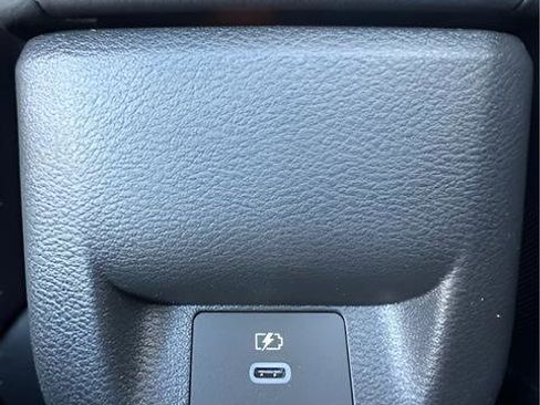 New 2025 Nissan Versa SV w/ Trunk Package image 20