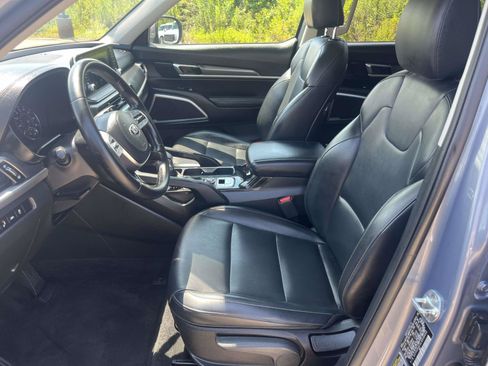 Used 2020 Kia Telluride LX AWD/4WD image 13