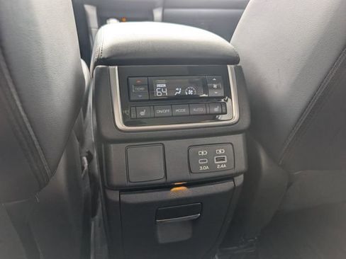 Certified 2026 Subaru Ascent Limited AWD/4WD image 29