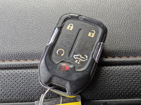 Used 2020 GMC Sierra 1500 AT4 w/ Technology Package image 28