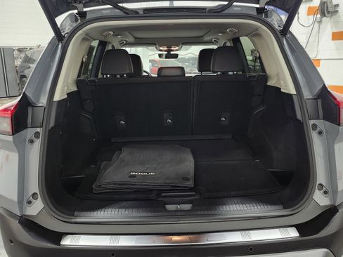 Used 2023 Nissan Rogue SL w/ SL Premium Package image 23