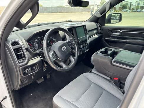 Used 2024 RAM 1500 Big Horn AWD/4WD image 9
