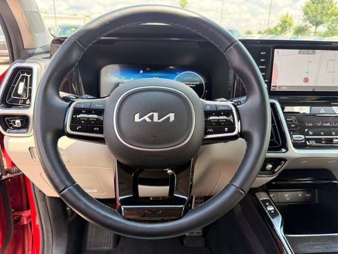 Used 2022 Kia Sorento SX Prestige AWD/4WD image 11