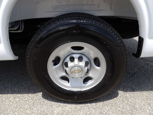 Used 2025 Chevrolet Express 3500 LS RWD image 55
