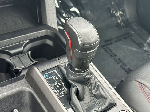 Used 2022 Toyota Tacoma TRD Pro AWD/4WD image 21