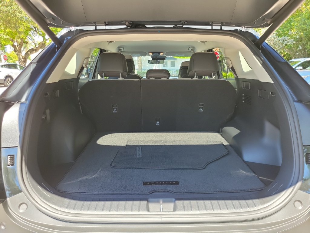 Certified 2026 Kia Sportage EX AWD/4WD image 11