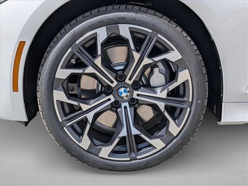 New 2026 BMW 330i Sedan w/ Driving Assistance Package image 10