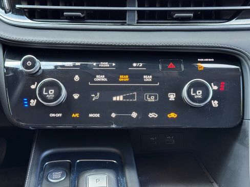 Used 2022 INFINITI QX60 Luxe w/ Performance Audio Package FWD image 28