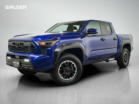 Used 2024 Toyota Tacoma TRD Off-Road w/ TRD Off Road Premium Package AWD/4WD image 1