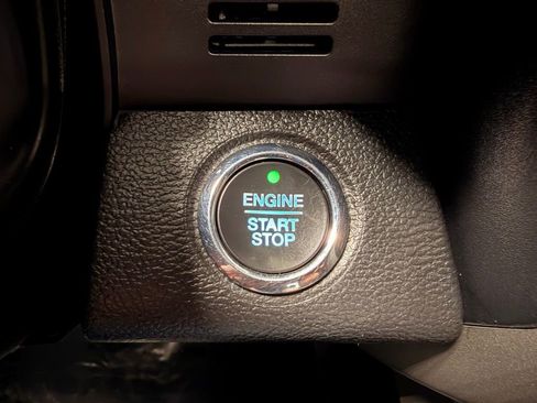 Used 2021 Ford F250 Lariat AWD/4WD image 41
