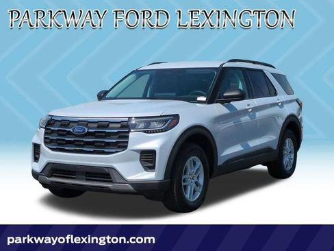 New 2026 Ford Explorer Active AWD/4WD image 1