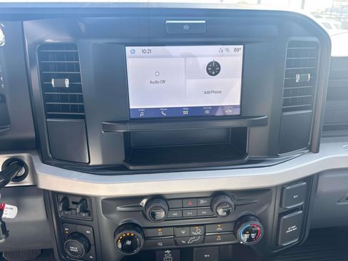 New 2025 Ford F550 4x4 Regular Cab Super Duty image 31