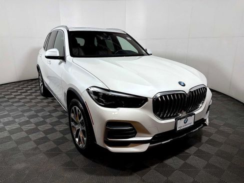 Certified 2023 BMW X5 xDrive40i w/ Premium Package image 2