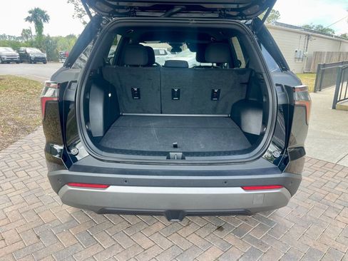 Used 2026 Chevrolet Equinox LT FWD image 5
