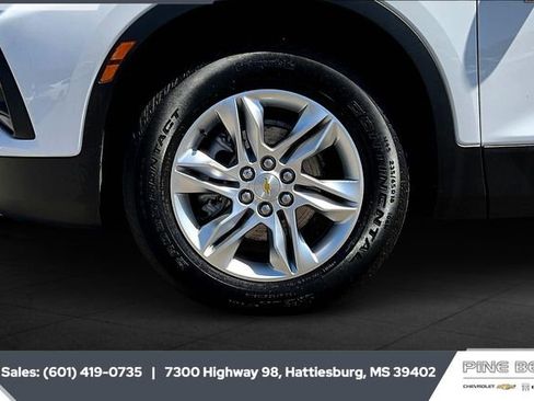 Used 2022 Chevrolet Blazer LT image 7