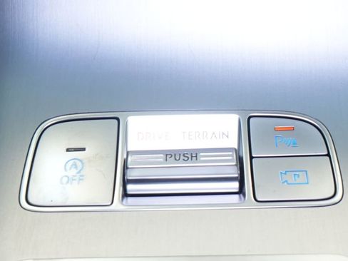 New 2026 Genesis GV70 2.5T Advanced image 38