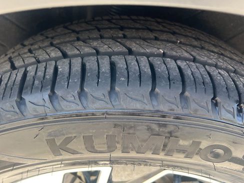 Used 2023 Kia Sportage EX image 40