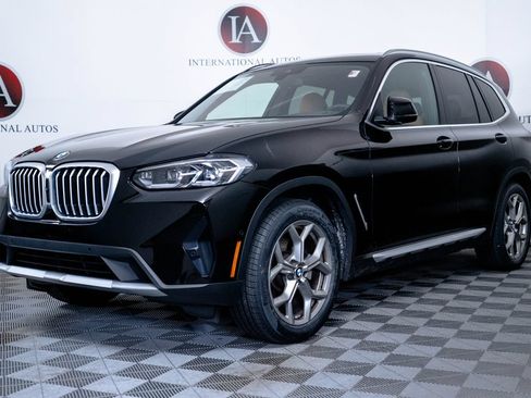 Used 2023 BMW X3 xDrive30i w/ Convenience Package AWD/4WD image 3