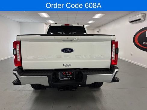Used 2025 Ford F250 Lariat w/ Lariat Ultimate Package AWD/4WD image 5