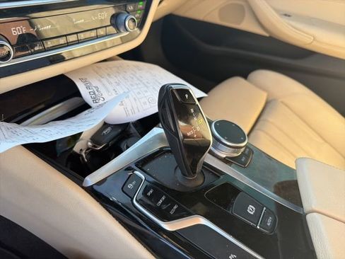 Used 2020 BMW 540i xDrive image 9